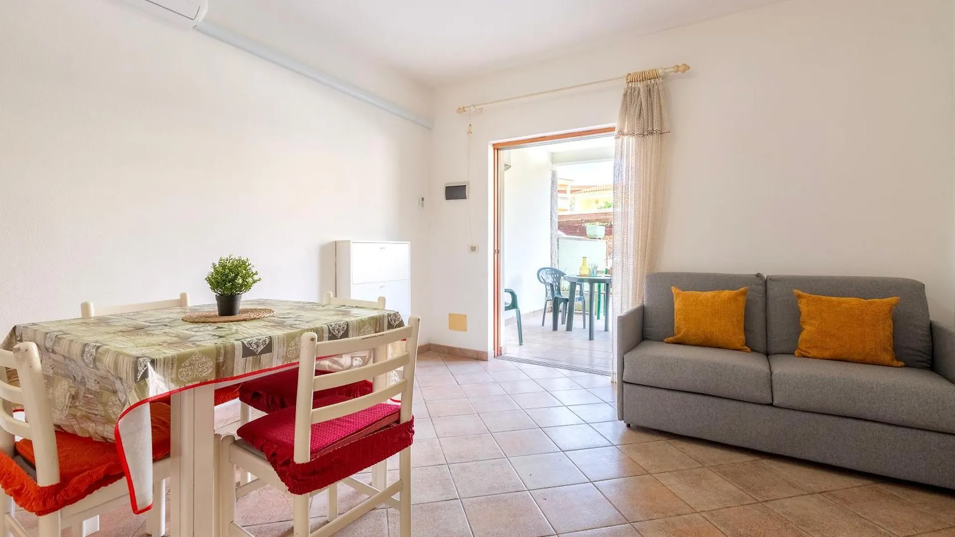 Residence Della Torre Isola Rossa Apartman