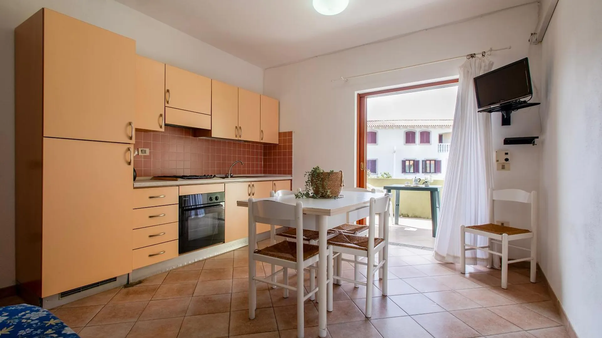 Residence Della Torre Isola Rossa 0*,