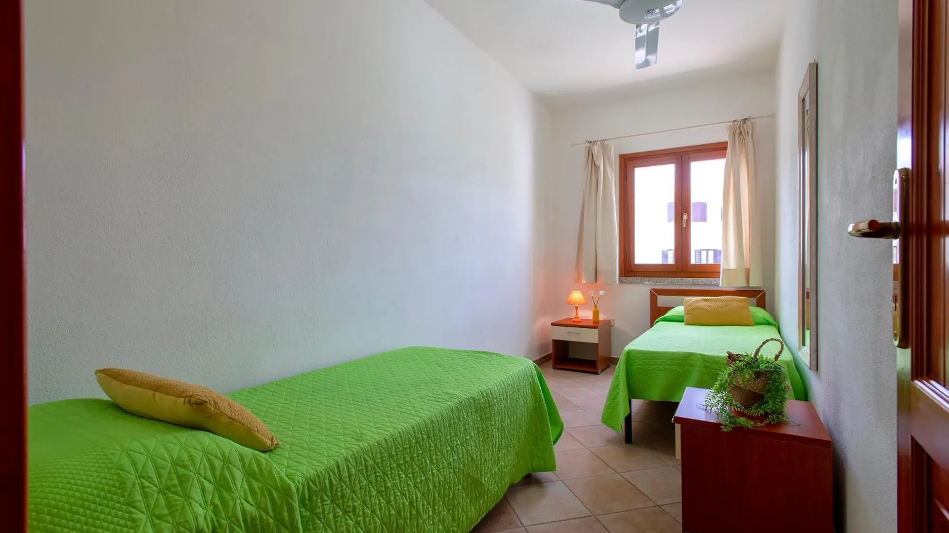 Residence Della Torre Isola Rossa 0*,  Olaszország
