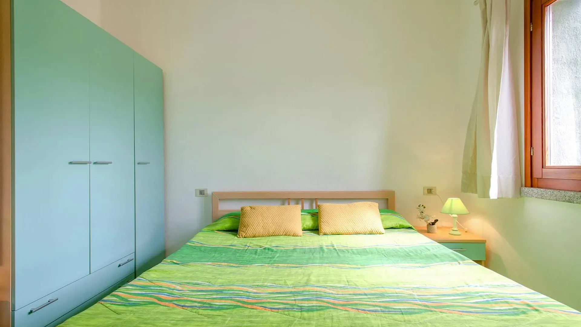 Apartman Residence Della Torre Isola Rossa Olaszország