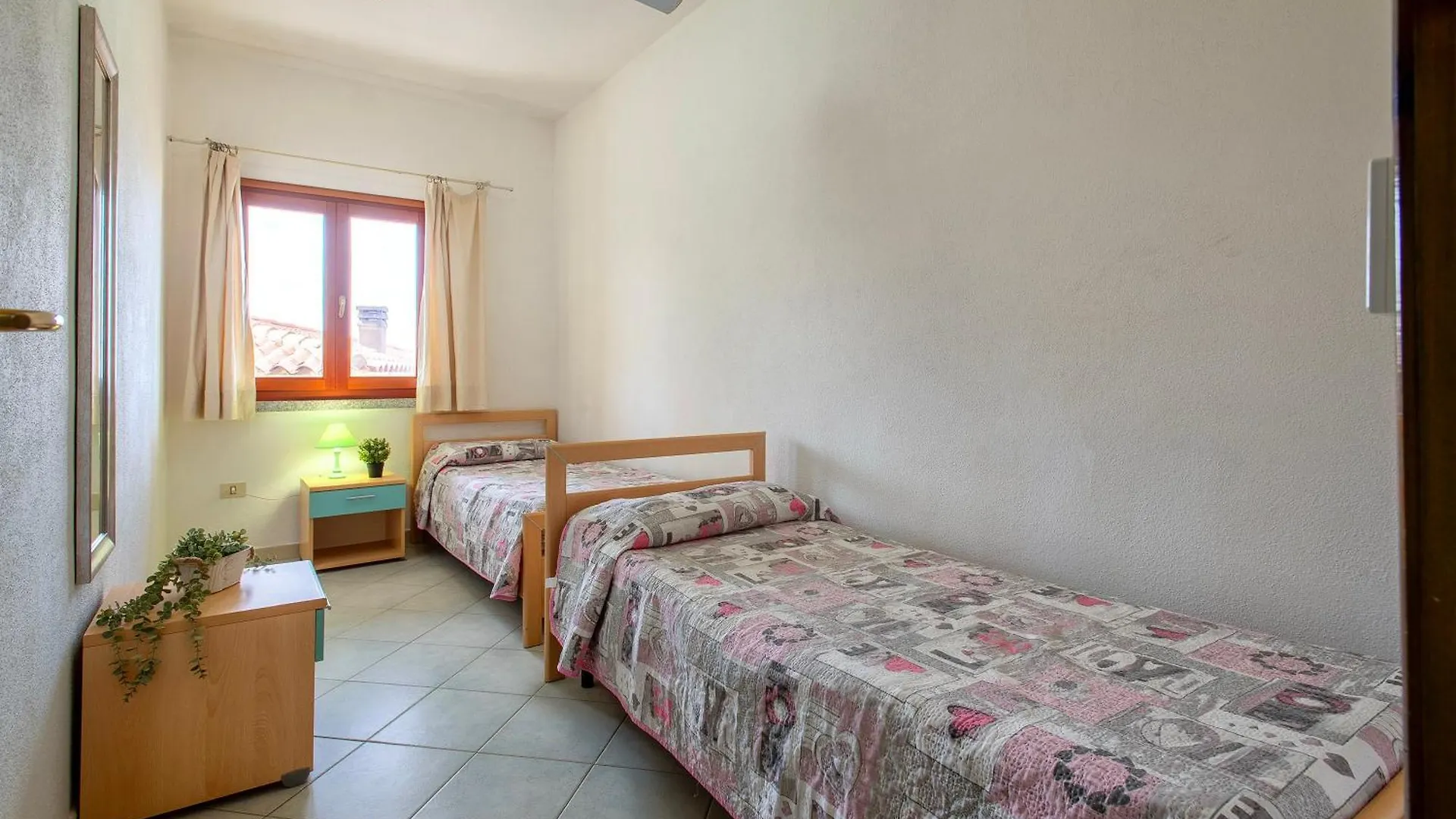 Apartman Residence Della Torre Isola Rossa Olaszország