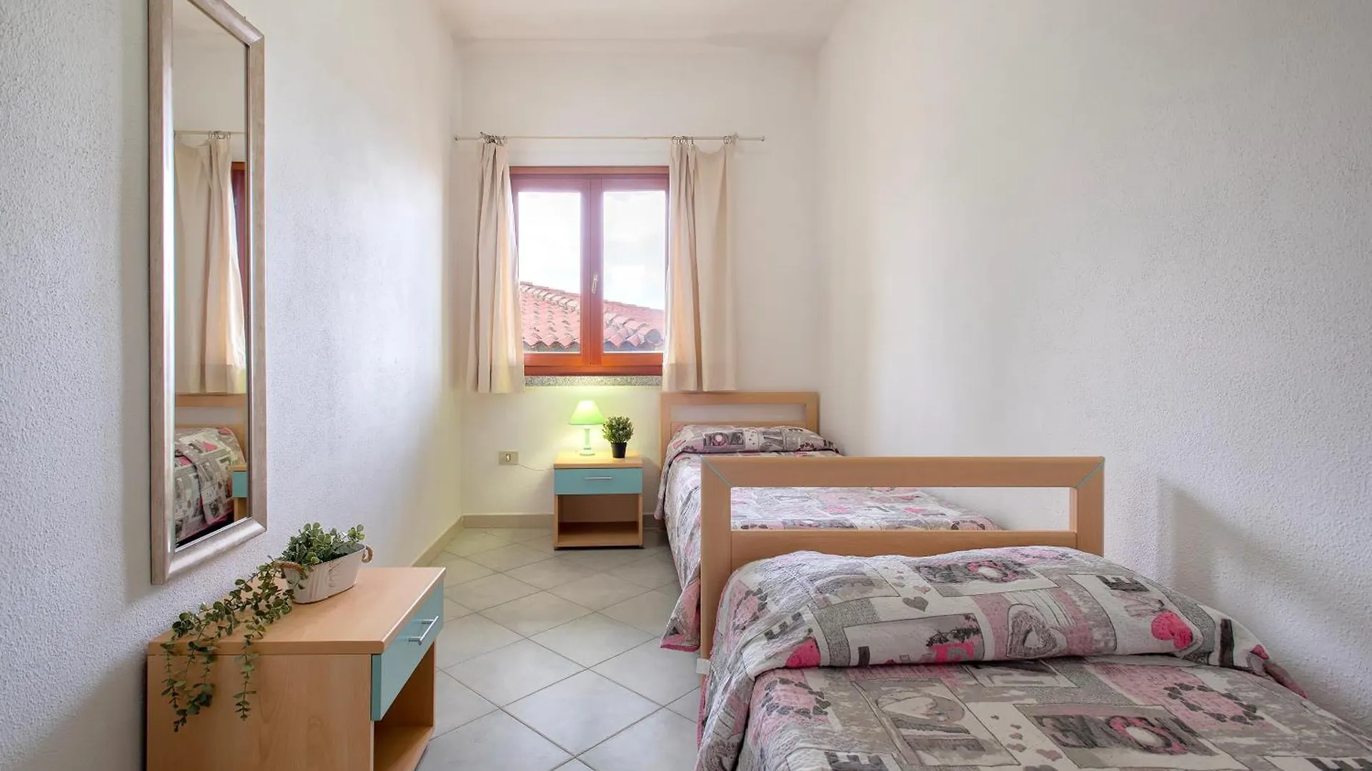 Residence Della Torre Isola Rossa 0*,
